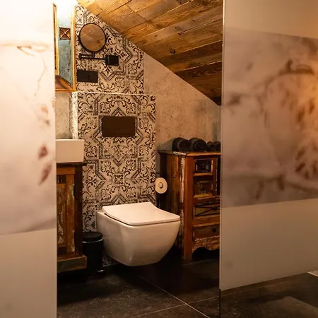 Luna Luxury - Z Sauna I Jacuzzi 아파트 *