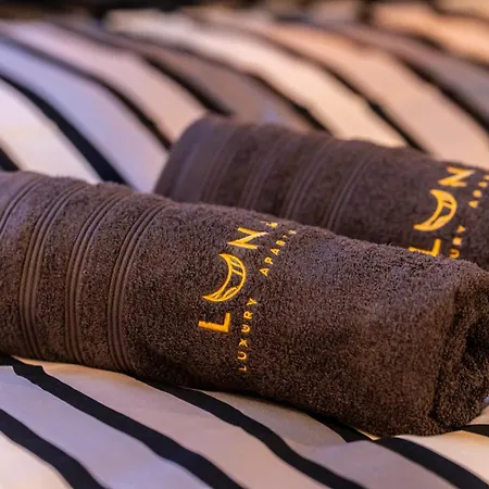 Luna Luxury - Z Sauną I Jacuzzi Apartament Szklarska Poręba