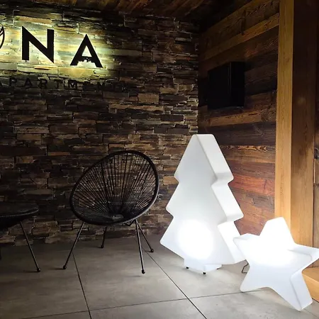 Luna Luxury - Z Sauna I Jacuzzi * 斯克拉斯卡波伦巴