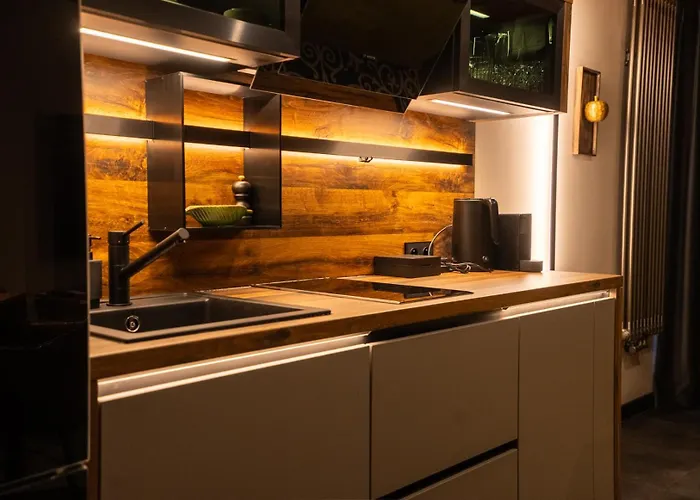 Luna Luxury - Z Sauna I Jacuzzi 公寓 斯克拉斯卡波伦巴