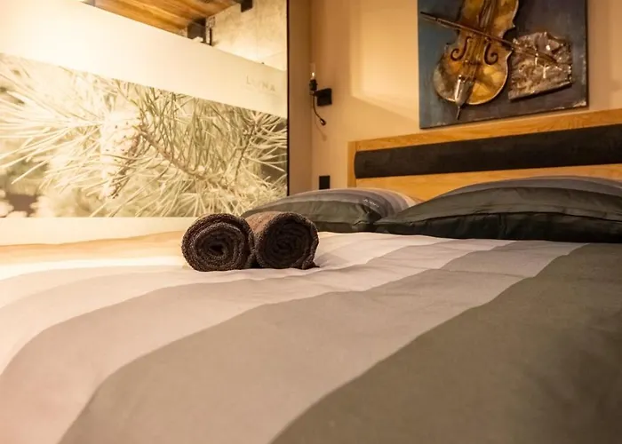 公寓 Luna Luxury - Z Sauna I Jacuzzi *