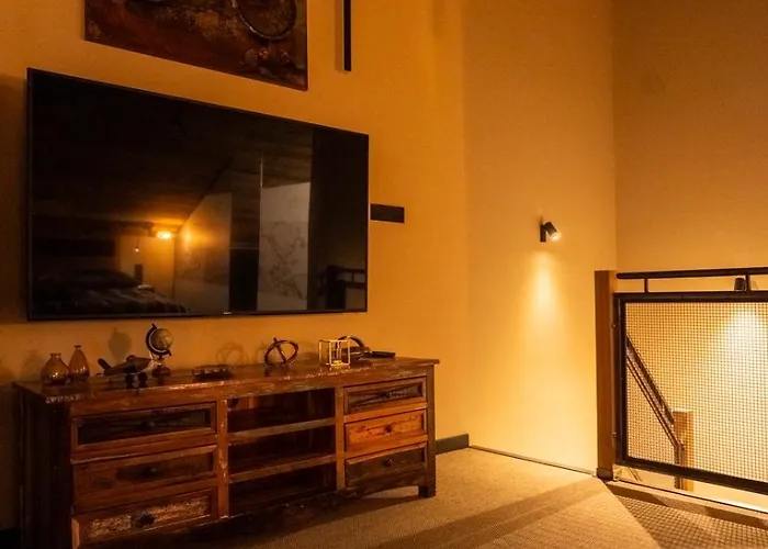 Luna Luxury - Z Sauna I Jacuzzi 斯克拉斯卡波伦巴