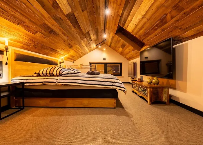 Luna Luxury - Z Sauna I Jacuzzi 公寓 *