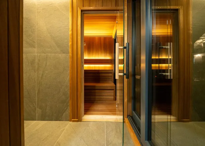 公寓 Luna Luxury - Z Sauna I Jacuzzi 斯克拉斯卡波伦巴